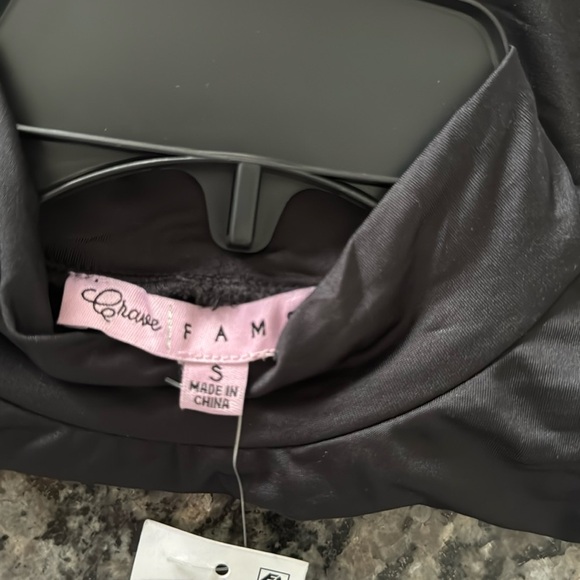 Crave  Fame Women's Black Mock Turtleneck Sleeveless Bodysuit Size S - Picture 9 of 9